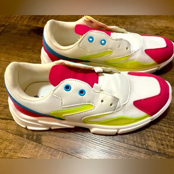 Shein NWOB Colorblock Athletic Shoes Size 39 (US Size 8)